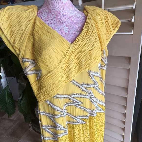 Vtg Yellow beaded gown CAMILLE - Picture 8 of 10
